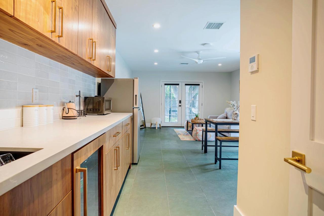 Serene 1 Bed Guest House With Patio Sleeps 6 ลอสแอนเจลิส ภายนอก รูปภาพ