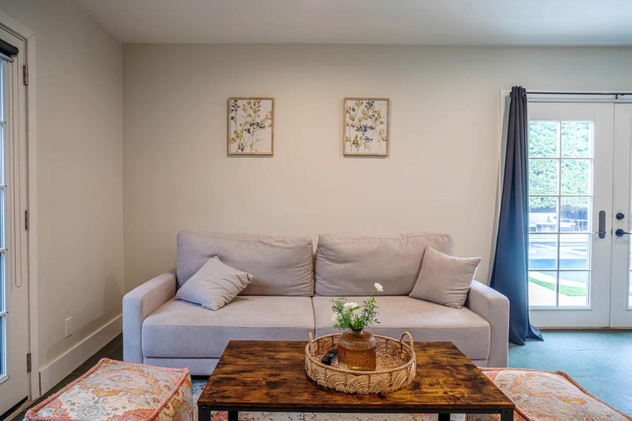 Serene 1 Bed Guest House With Patio Sleeps 6 ลอสแอนเจลิส ภายนอก รูปภาพ
