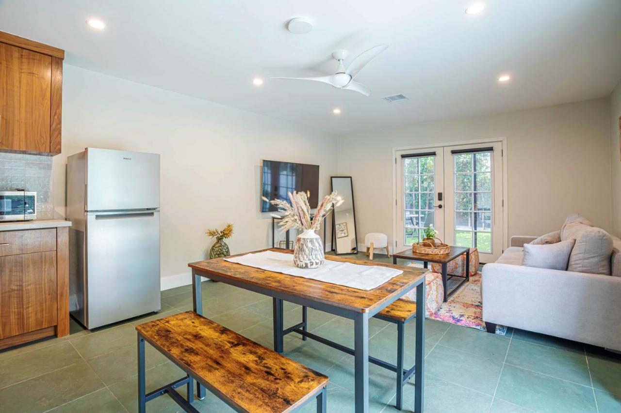 Serene 1 Bed Guest House With Patio Sleeps 6 ลอสแอนเจลิส ภายนอก รูปภาพ